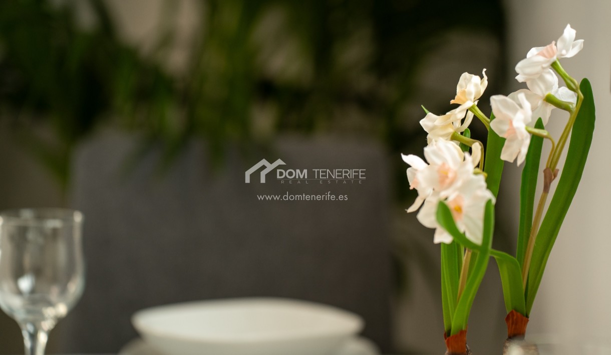 Venta - Apartamento -
Adeje