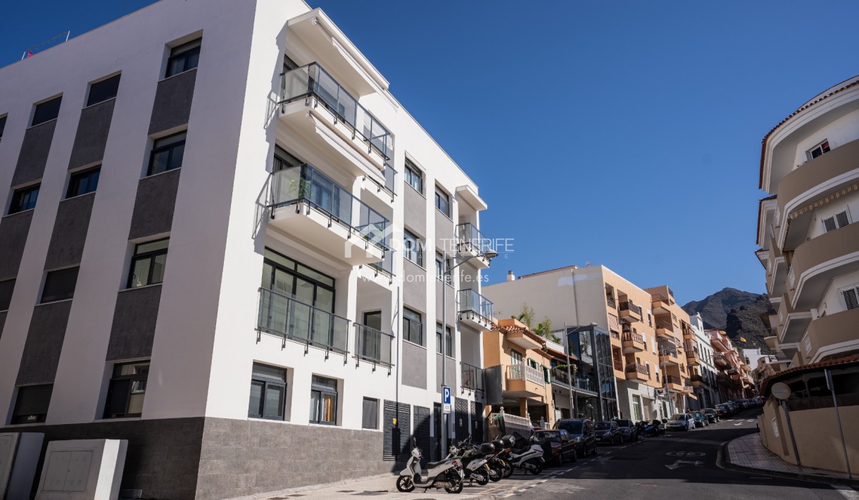 Venta - Apartamento -
Adeje
