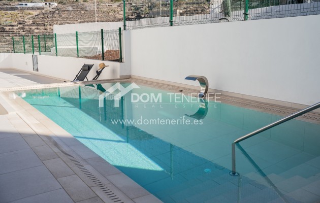 Venta - Apartamento -
Adeje