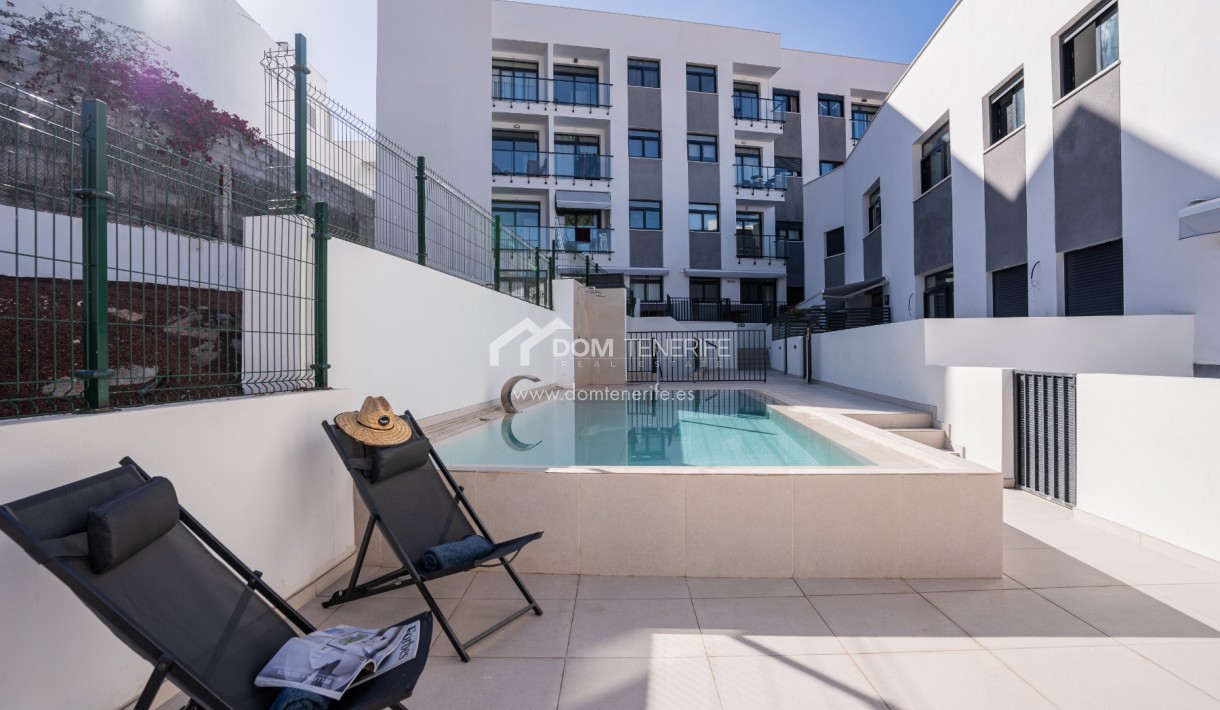 Venta - Apartamento -
Adeje