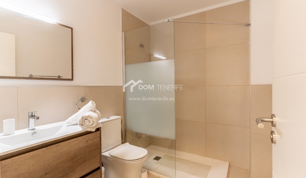 Venta - Apartamento -
Adeje