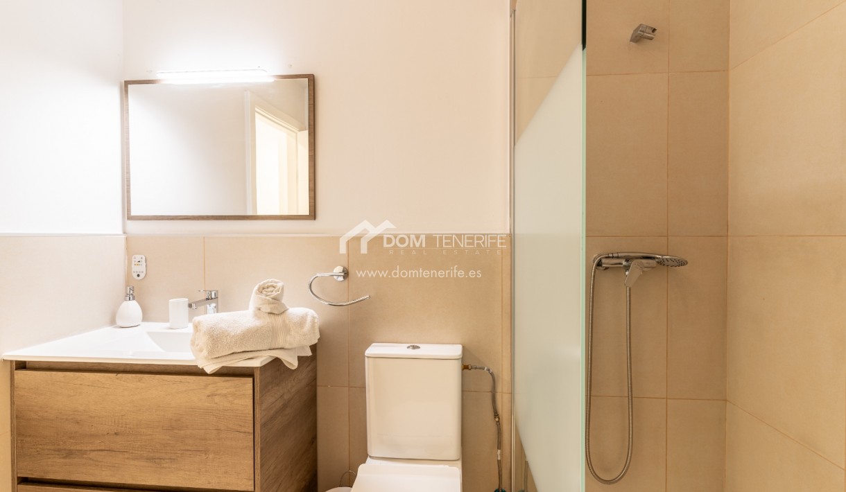 Venta - Apartamento -
Adeje