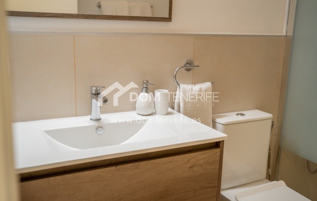 Venta - Apartamento -
Adeje