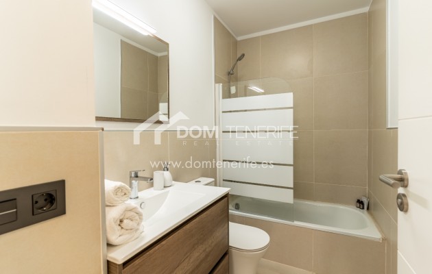 Venta - Apartamento -
Adeje