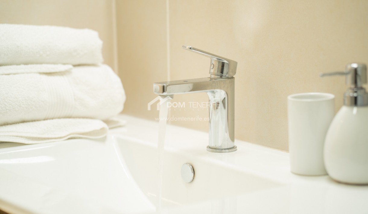 Venta - Apartamento -
Adeje