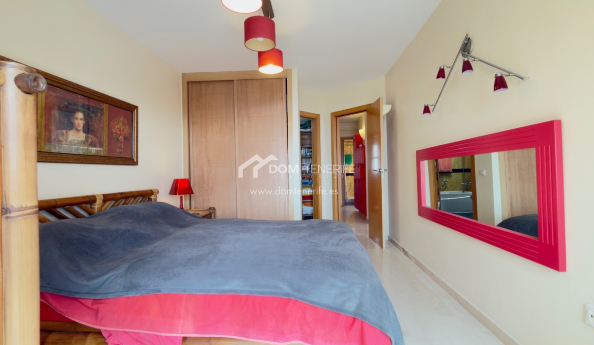 Revente - Plat -
Adeje - La Caleta