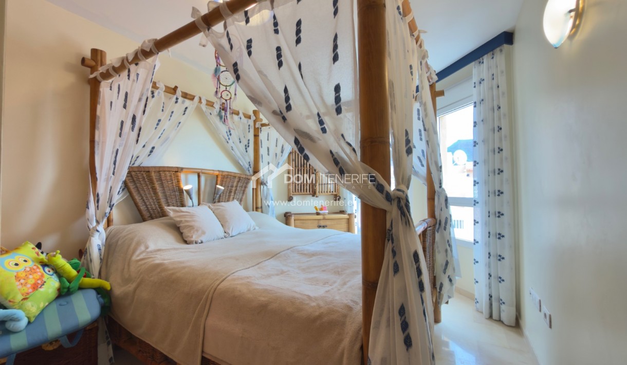 Revente - Plat -
Adeje - La Caleta