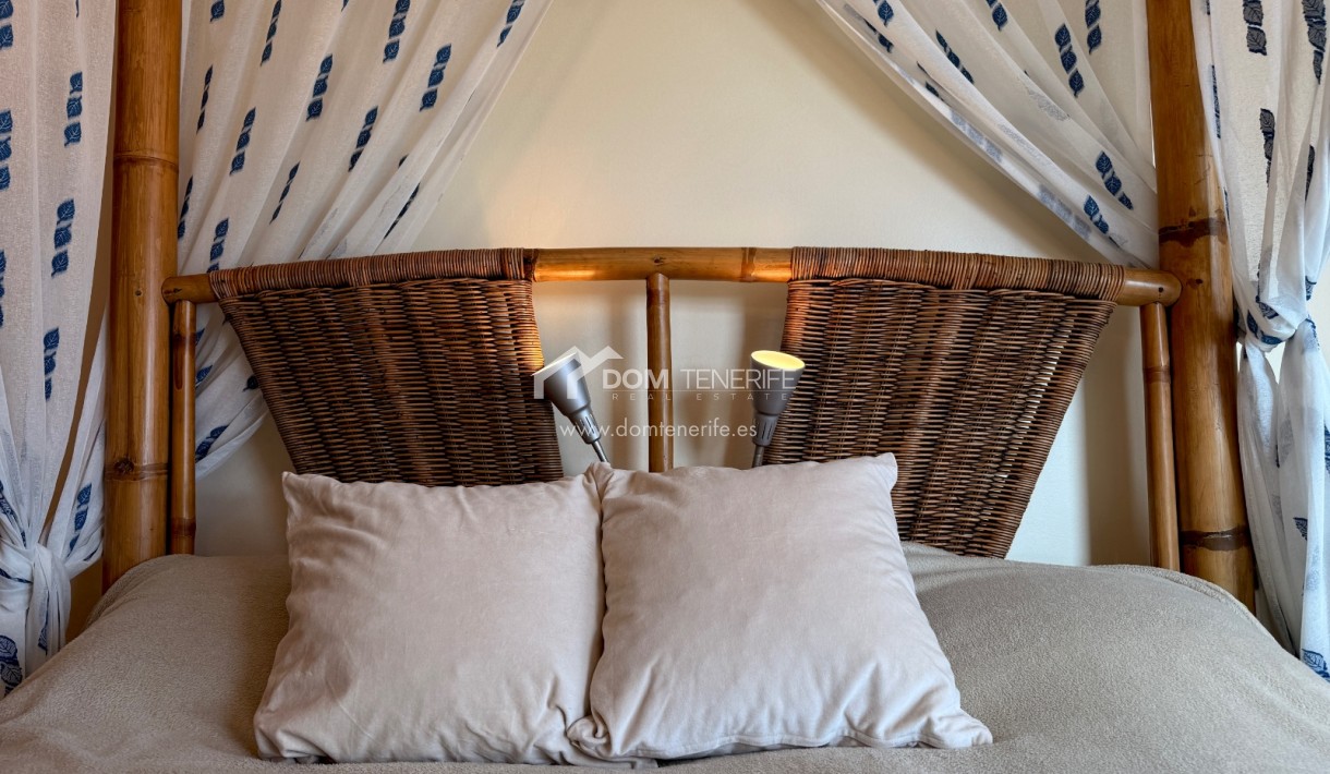 Revente - Plat -
Adeje - La Caleta