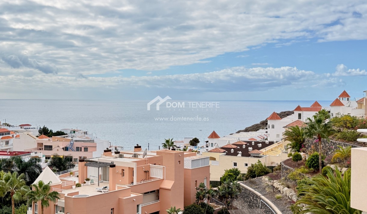 Revente - Plat -
Adeje - La Caleta