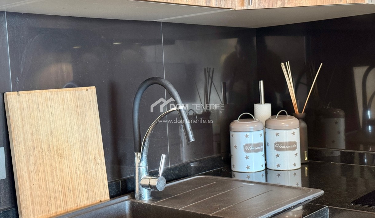 Wiederverkauf - Wohnung -
Adeje - Torviscas Alto