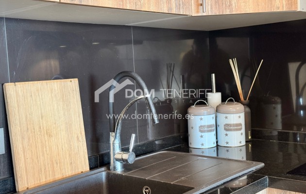 Wiederverkauf - Wohnung -
Adeje - Torviscas Alto