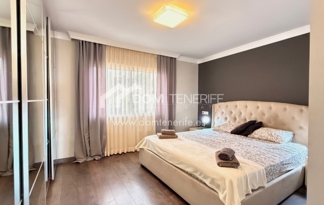 Wiederverkauf - Wohnung -
Adeje - Torviscas Alto