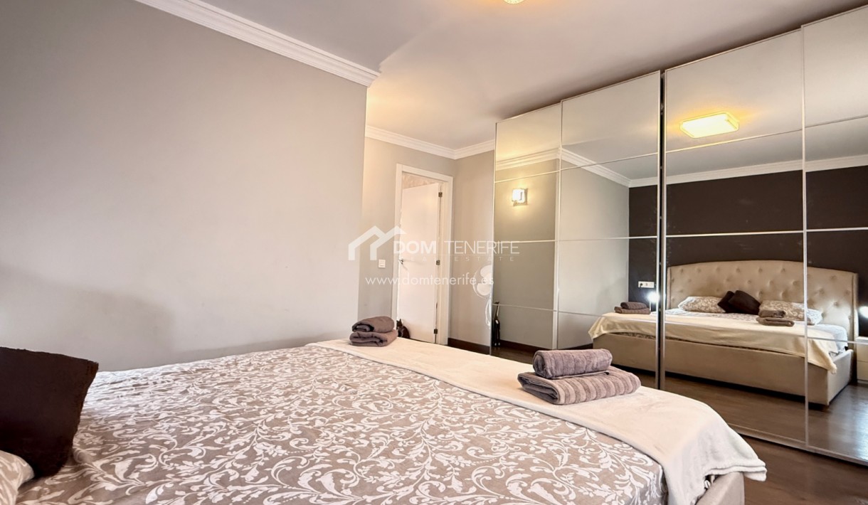 Wiederverkauf - Wohnung -
Adeje - Torviscas Alto