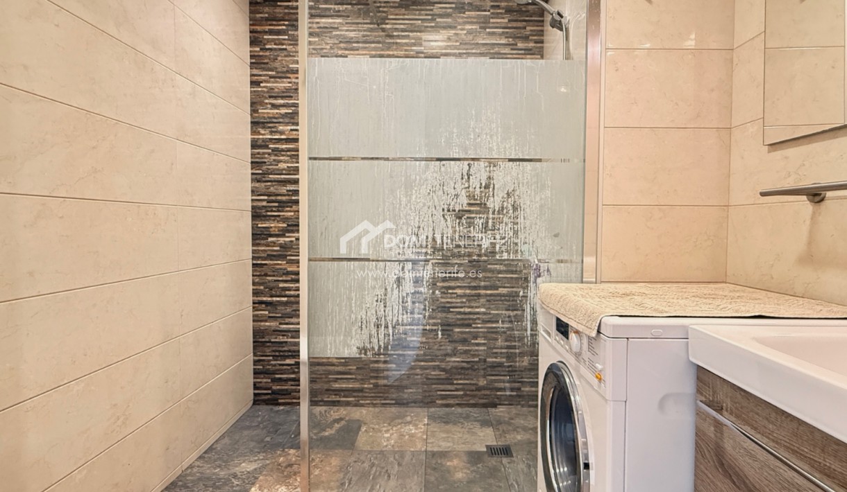 Wiederverkauf - Wohnung -
Adeje - Torviscas Alto