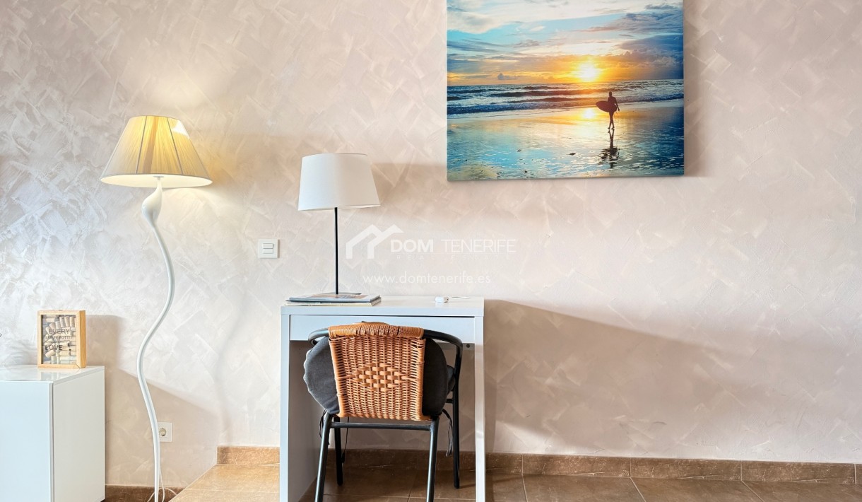 Wiederverkauf - Wohnung -
Adeje - Torviscas Alto