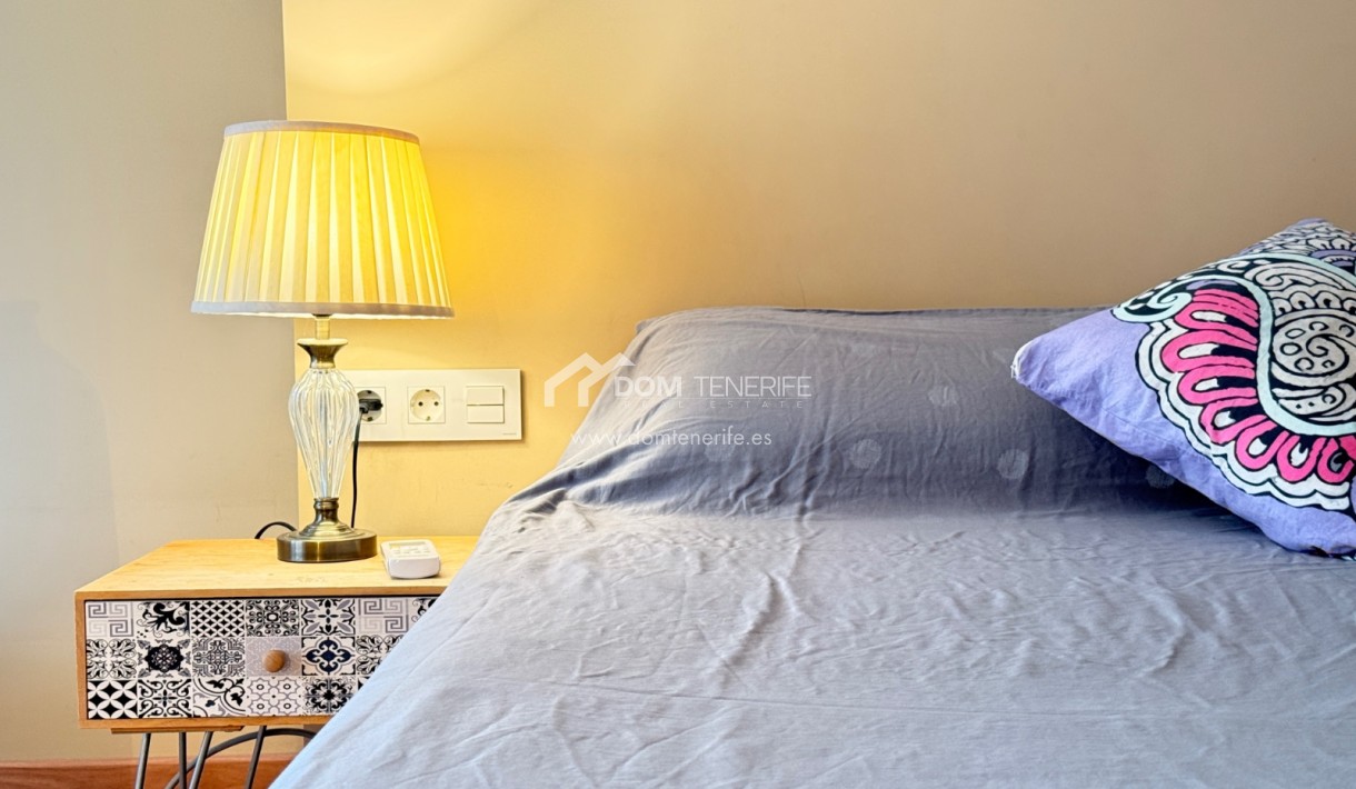 Wiederverkauf - Wohnung -
Adeje - Torviscas Alto