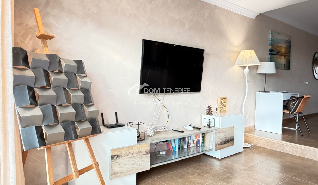 Wiederverkauf - Wohnung -
Adeje - Torviscas Alto