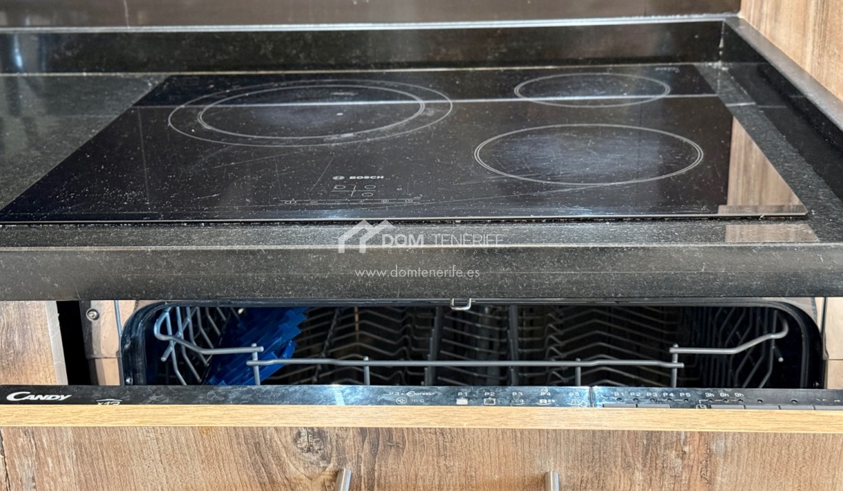 Wiederverkauf - Wohnung -
Adeje - Torviscas Alto