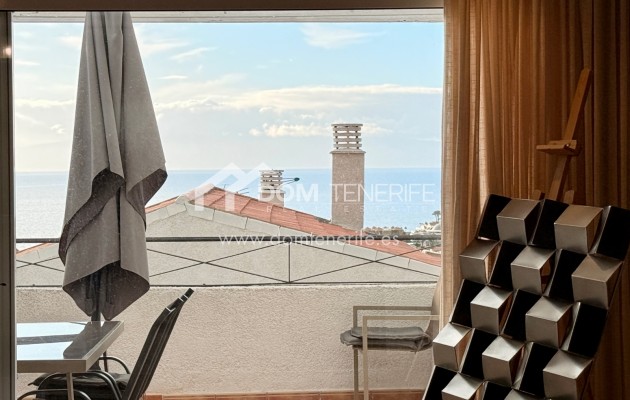 Wiederverkauf - Wohnung -
Adeje - Torviscas Alto