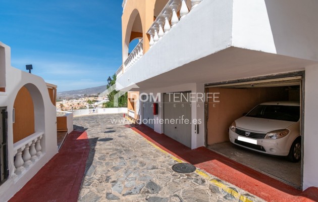 Sale - Townhouse -
Adeje - San Eugenio Alto
