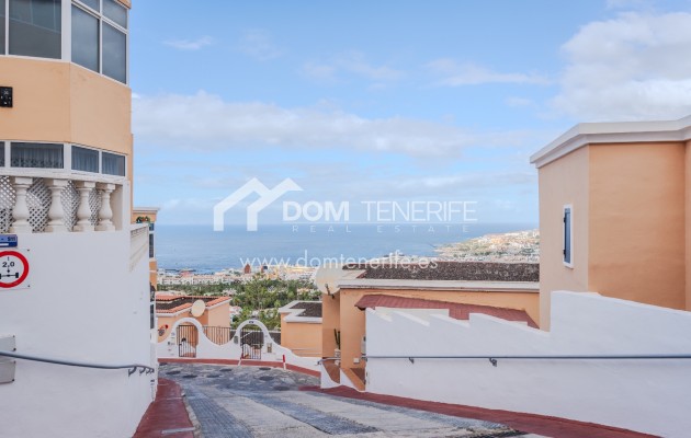 Sale - Townhouse -
Adeje - San Eugenio Alto