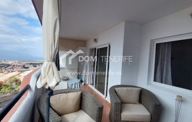 Revente - Plat -
Adeje - Roque del Conde