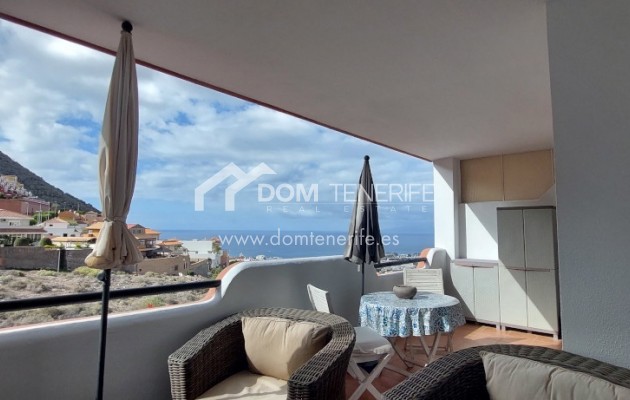 Revente - Plat -
Adeje - Roque del Conde