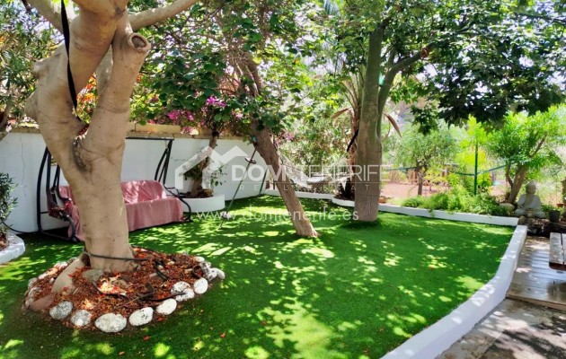 Revente - Maison rustique / terrain rustique -
Guía de Isora  - Piedra Hincada