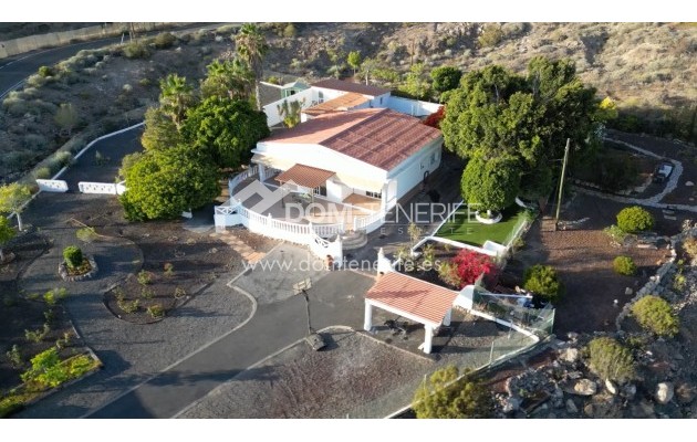 Revente - Maison rustique / terrain rustique -
Guía de Isora  - Piedra Hincada