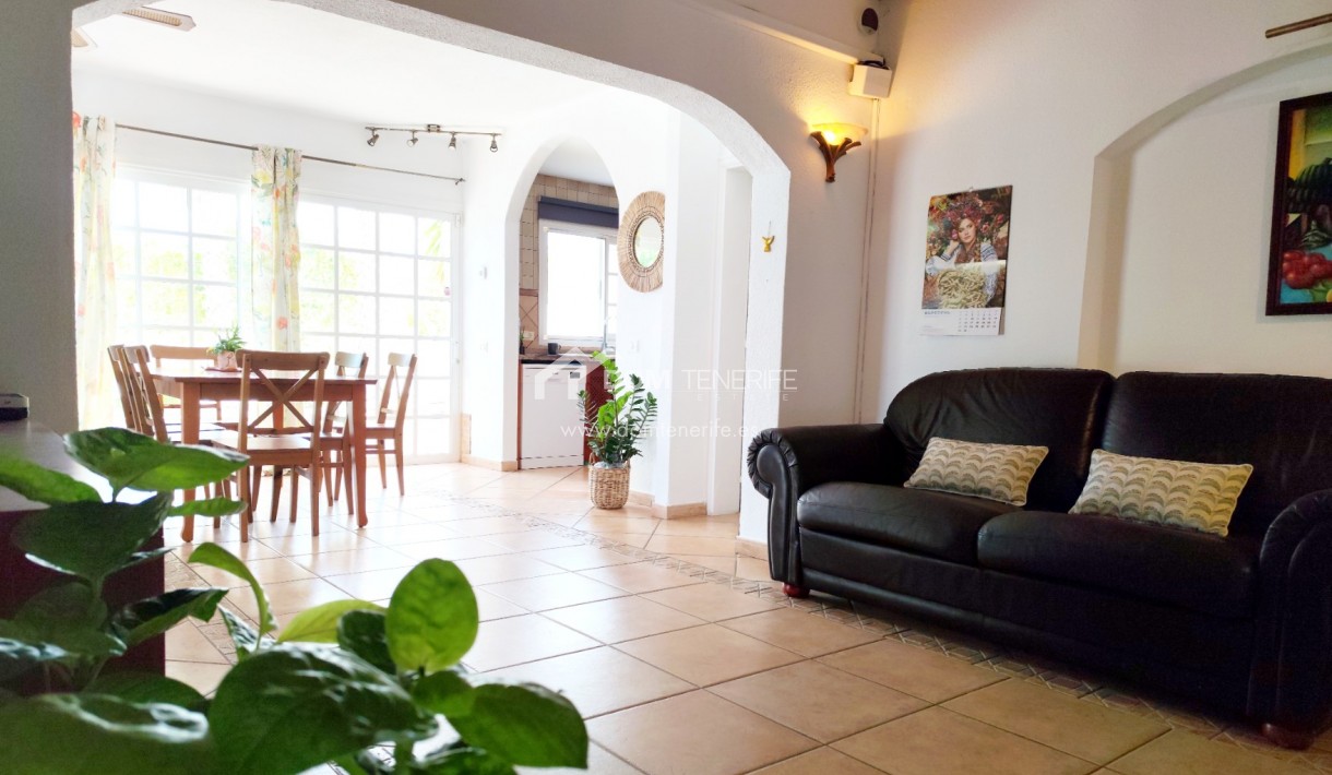 Revente - Maison rustique / terrain rustique -
Guía de Isora  - Piedra Hincada