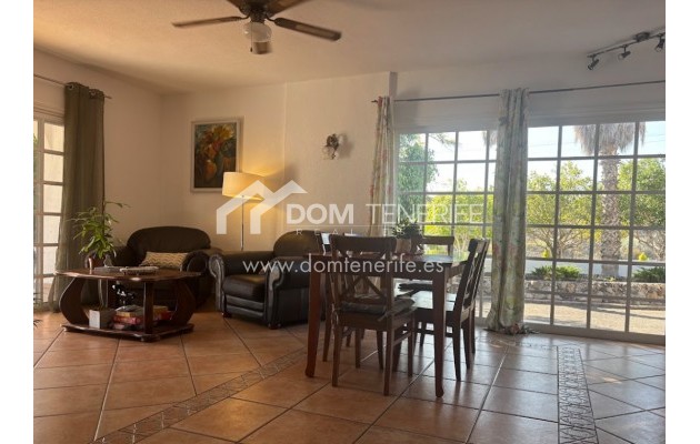 Revente - Maison rustique / terrain rustique -
Guía de Isora  - Piedra Hincada