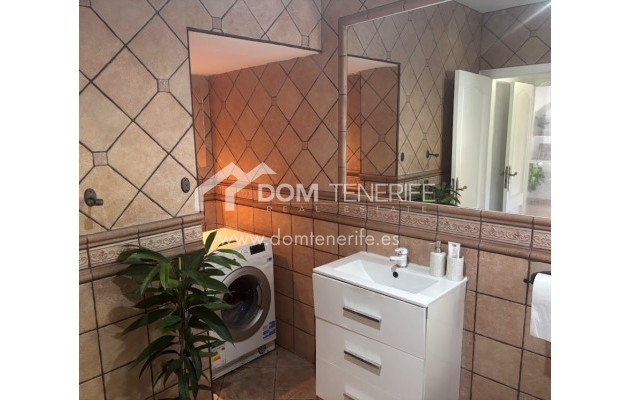 Revente - Maison rustique / terrain rustique -
Guía de Isora  - Piedra Hincada