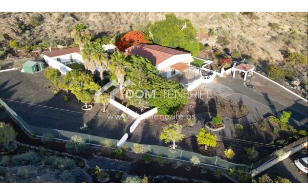 Revente - Maison rustique / terrain rustique -
Guía de Isora  - Piedra Hincada