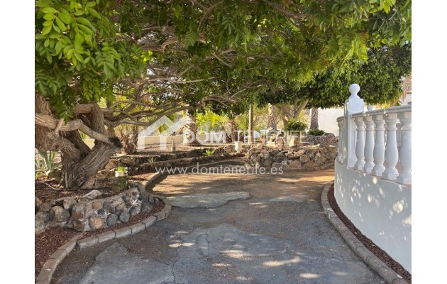 Revente - Maison rustique / terrain rustique -
Guía de Isora  - Piedra Hincada
