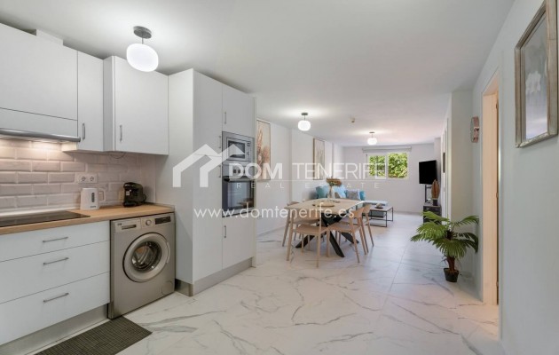 Sale - Apartment -
Arona - Los Cristianos