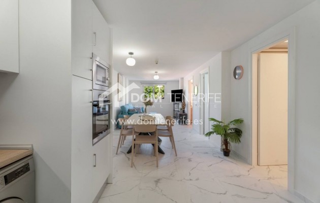 Sale - Apartment -
Arona - Los Cristianos