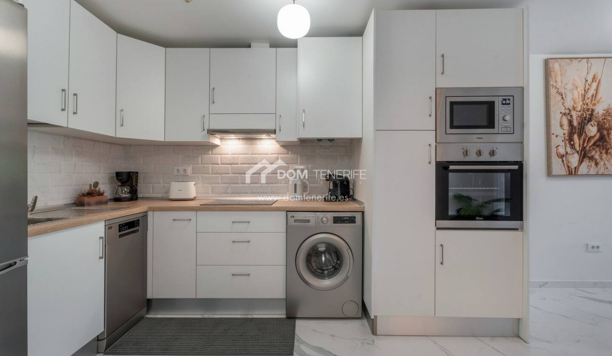 Sale - Apartment -
Arona - Los Cristianos