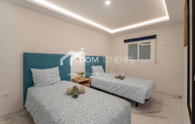 Sale - Apartment -
Arona - Los Cristianos