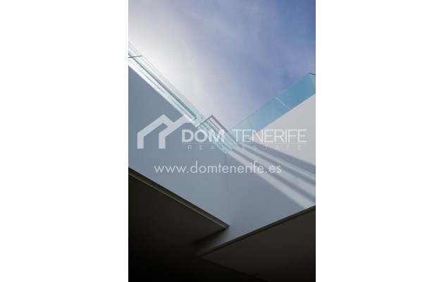 Revente - Villa -
Adeje - San Eugenio Alto