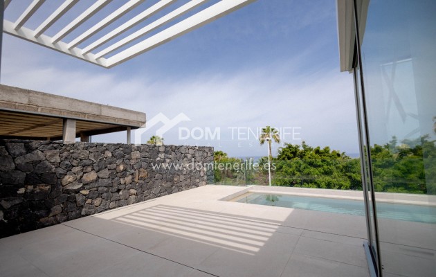 Revente - Villa -
Adeje - San Eugenio Alto