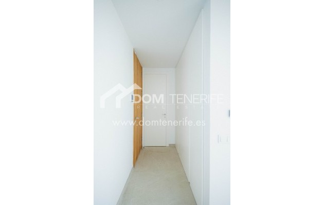 Revente - Villa -
Adeje - San Eugenio Alto