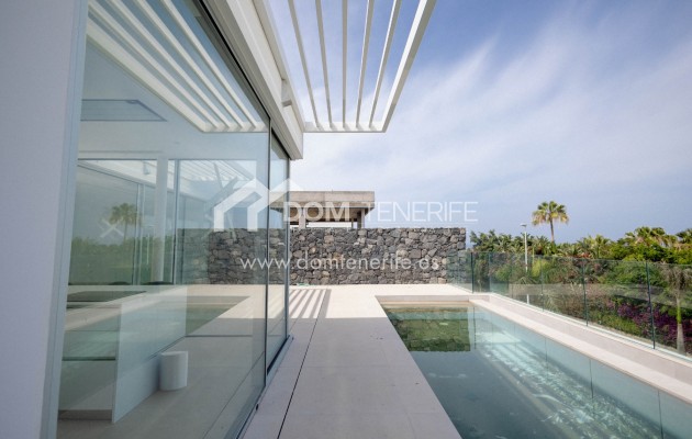 Revente - Villa -
Adeje - San Eugenio Alto