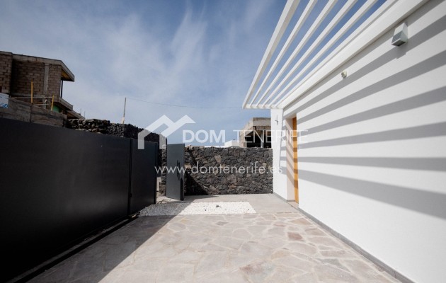 Revente - Villa -
Adeje - San Eugenio Alto