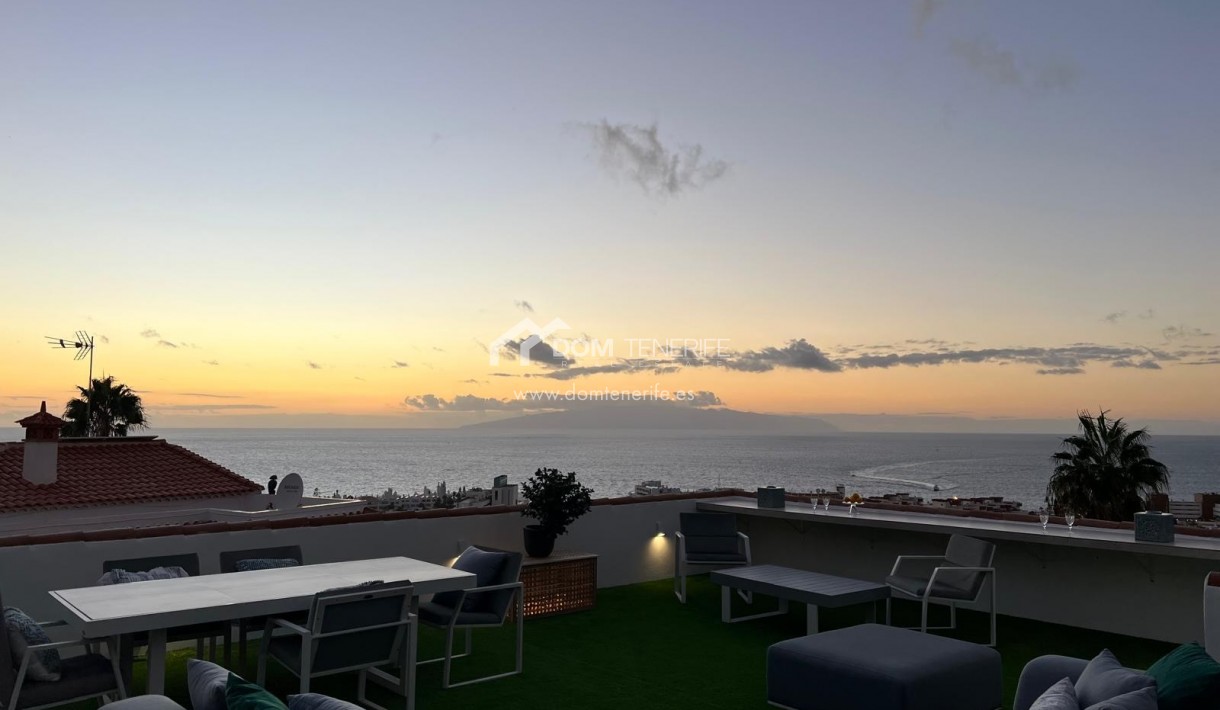 Sale - Villa -
Adeje - San Eugenio Alto