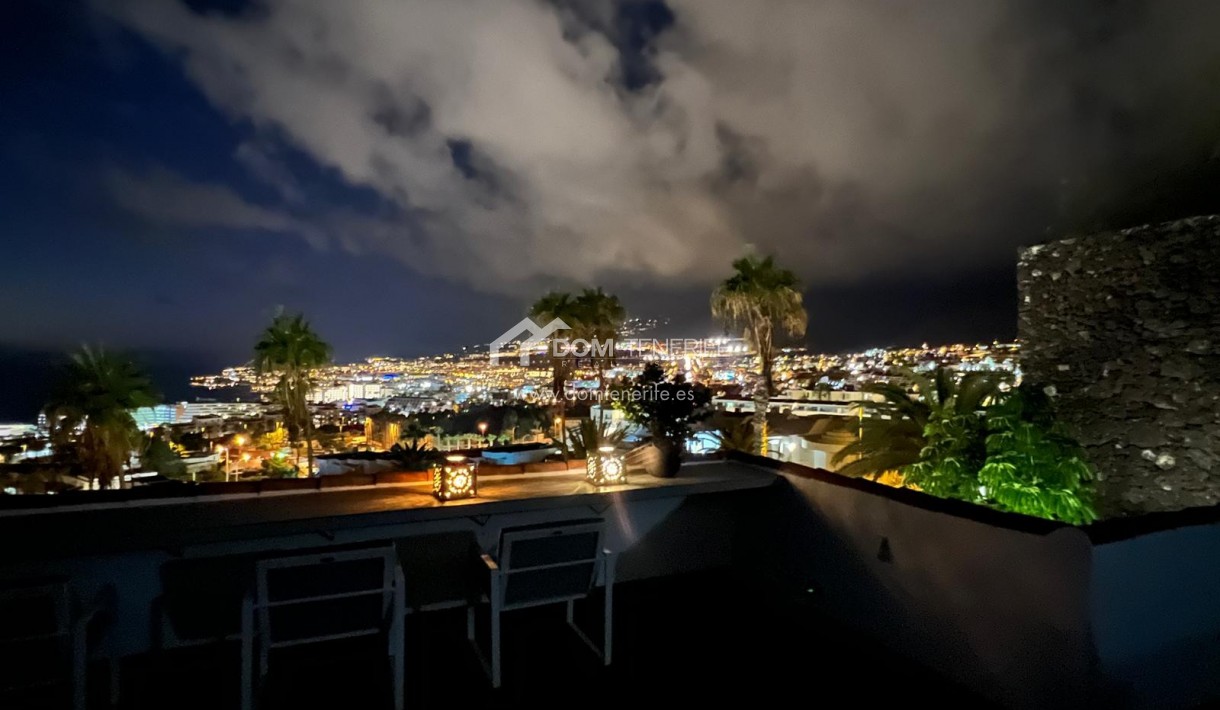 Sale - Villa -
Adeje - San Eugenio Alto