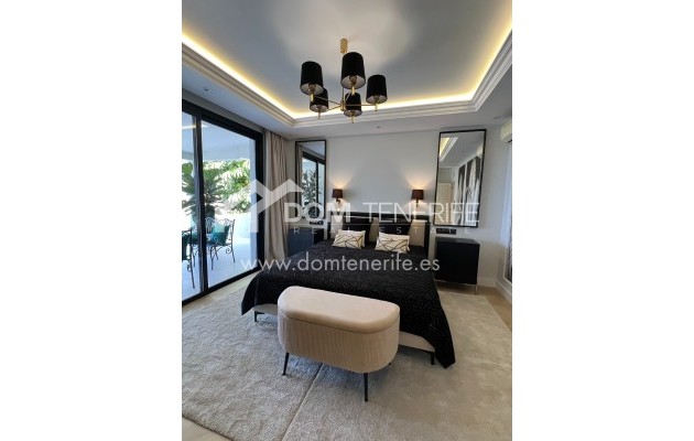 Sale - Villa -
Adeje - San Eugenio Alto