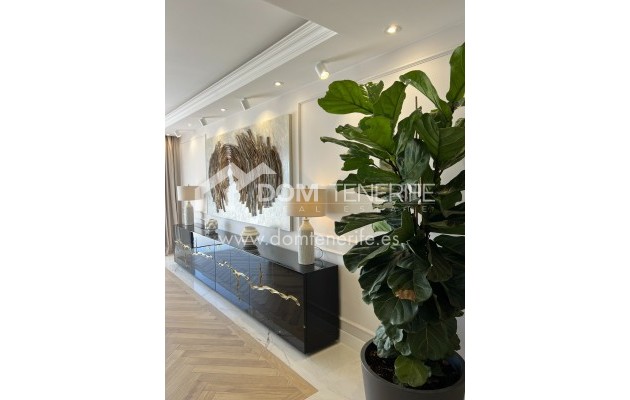 Sale - Villa -
Adeje - San Eugenio Alto