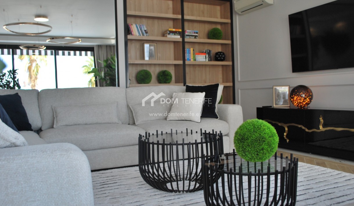 Sale - Villa -
Adeje - San Eugenio Alto