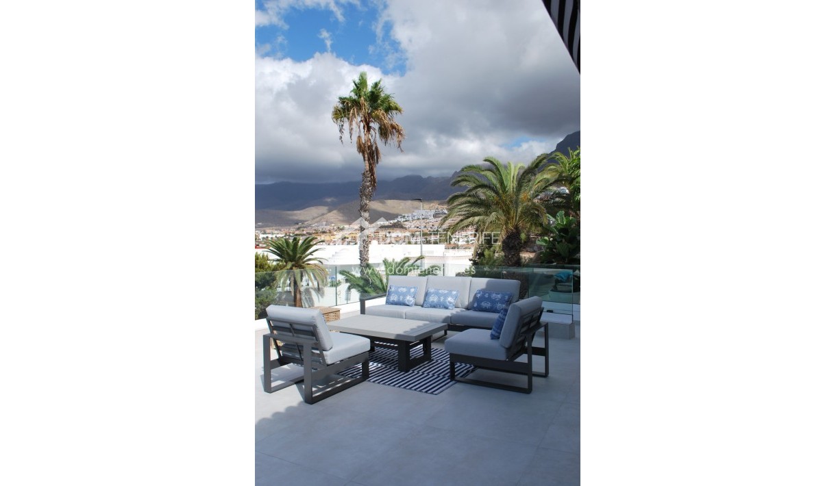 Sale - Villa -
Adeje - San Eugenio Alto