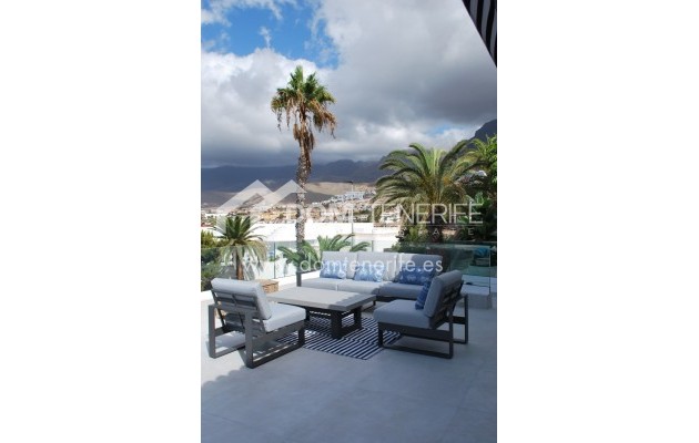 Sale - Villa -
Adeje - San Eugenio Alto